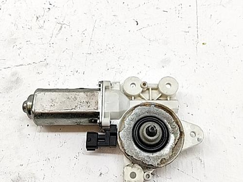 Rudehejsemotor forskærm venstre SAAB 9-3 Convertible (YS3F) 2.0 t (210 hp) 29876718