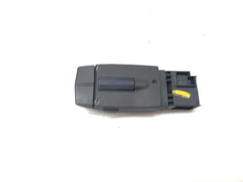 Switch NISSAN PRIMASTAR Van (X83) 2.0 dCi 90 | BP28083810I30 