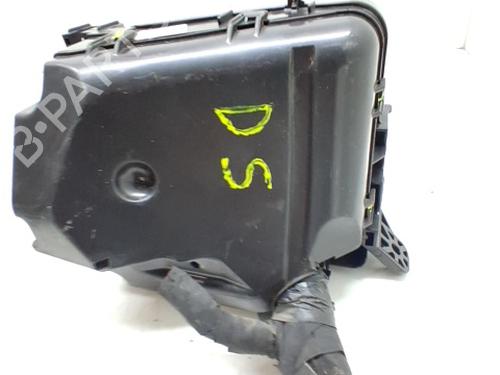 Used Fuse box HYUNDAI i30 (GD) 1.4 CRDi (90 hp) 30623110
