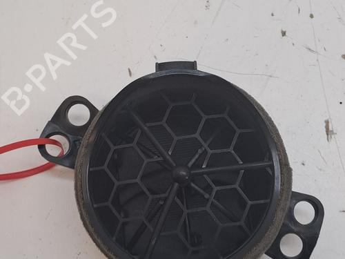 Air vent TOYOTA YARIS (_P1_) 1.4 D-4D (NLP10_, NLP10R) | BP28164065I21