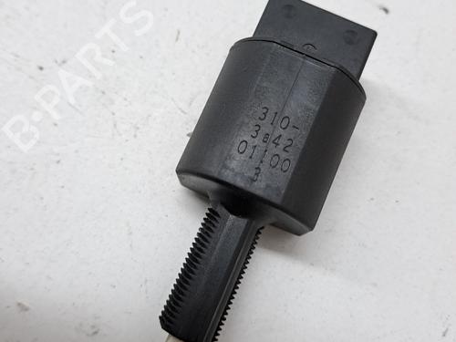 Used Electronic sensor TOYOTA YARIS (_P13_) 1.0 (KSP130_, KSP130) (69 hp) 23375763