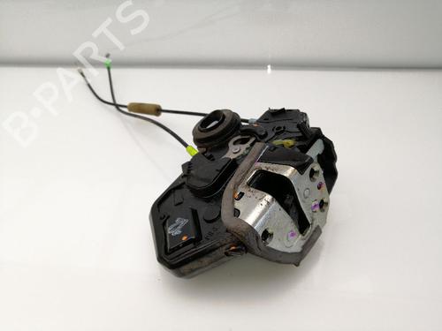 Used Rear left lock TOYOTA HILUX VII Pickup (_N1_, _N2_, _N3_) 2.5 D-4D 4WD (KUN25) (144 hp) 23651537