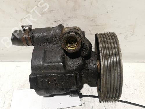 Used Steering pump RENAULT LAGUNA I (B56_, 556_) 2.2 D (B56F/2) (83 hp) 26539183