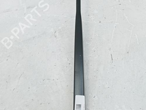 Used Front windshield wiper arm Front windshield wiper arm PEUGEOT 2008 II (UD_, US_, UY_, UJ_, UR_, UC_) 1.2 PureTech 100 (USHNK) (101 hp) 34238478 34238478
