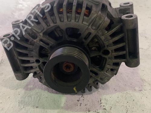 Used Alternator Alternator MERCEDES-BENZ C-CLASS (W204) C 200 CDI (204.001) (136 hp) 33815767 33815767