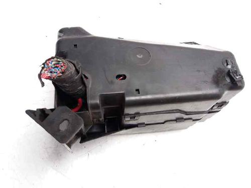 Fuse box MITSUBISHI PAJERO III (V7_W, V6_W) 3.2 Di-D (V68W) | BP23387425E1 