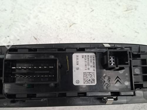 Left front window switch PEUGEOT 208 II (UB_, UP_, UW_, UJ_) 1.2 Hybrid 100 | BP27175318I27 