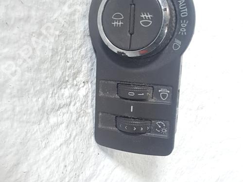 Commande de phare OPEL INSIGNIA A (G09) 2.0 CDTI (68) (131 hp) 32107681