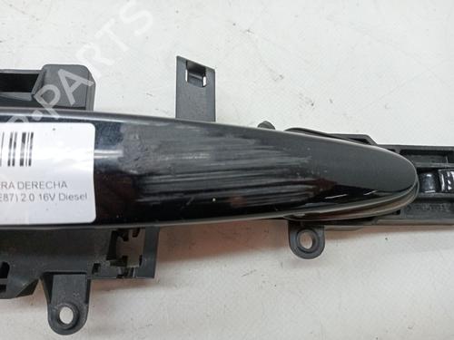 Front right exterior door handle BMW 1 (E87) 120 d | BP23357781C129 