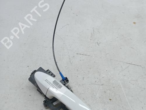 Używane Klamka zewnętrzna drzwi przednich prawych FORD FIESTA VI (CB1, CCN) 1.6 TDCi (95 hp) 23339515