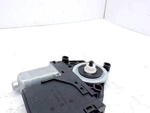Right front window motor VOLVO XC40 (536) B3 Mild-Hybrid | BP38418770E20 - Image 3