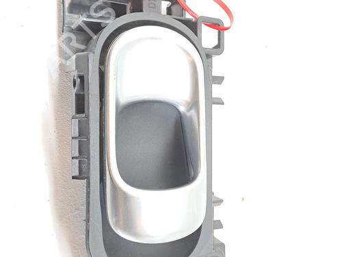 Højre bagtil invendig håndtag CITROËN C3 ORIGIN III (SX) 1.2 PURETECH 82 (SXHMRV) (83 hp) 28715102