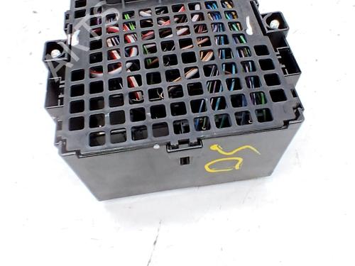 Fuse box FORD TOURNEO COURIER B460 MPV 1.0 EcoBoost | BP38320537E1 - Image 2