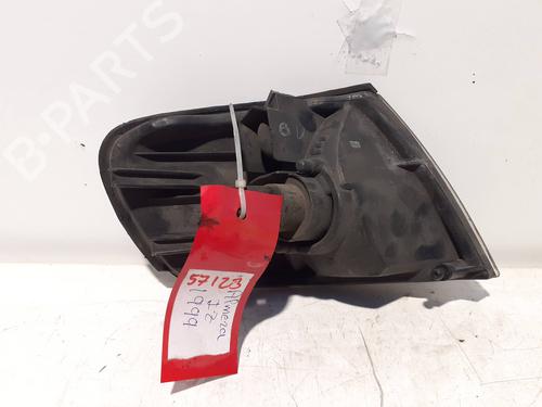 Used Left front indicator NISSAN ALMERA I (N15) 2.0 D (75 hp) 25457899