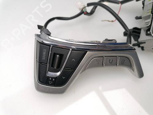 Steering wheel controls MITSUBISHI L200 / TRITON (KJ_, KK_, KL_) 2.2 DI-D 4WD | BP23938381E15 