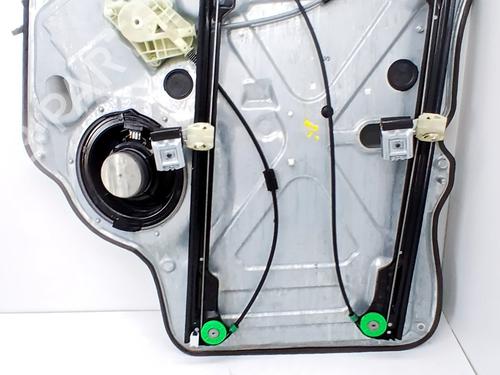 Rudehejsemekanisme ventre foran Rudehejsemekanisme ventre foran VW TRANSPORTER T6 / CARAVELLE T6 Bus (SGB, SGJ, SHB, SHJ) 2.0 TDI (102 hp) 33771646 33771646