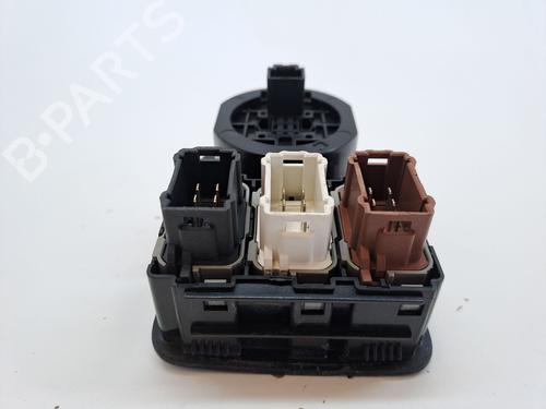Switch NISSAN QASHQAI I (J10, NJ10) 2.0 dCi All-wheel Drive | BP23360724I30