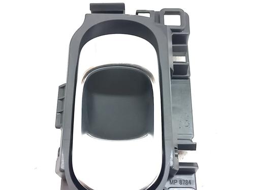 Venstre bagtil invendig håndtag Venstre bagtil invendig håndtag CITROËN C5 AIRCROSS (A_) 1.2 Hybrid 136 (ARHPYJ) (136 hp) 34264939 34264939