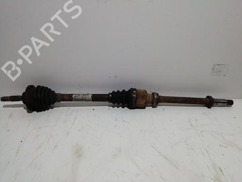 Used Right front driveshaft PEUGEOT 206 Hatchback (2A/C) 1.4 i (75 hp) 25986672