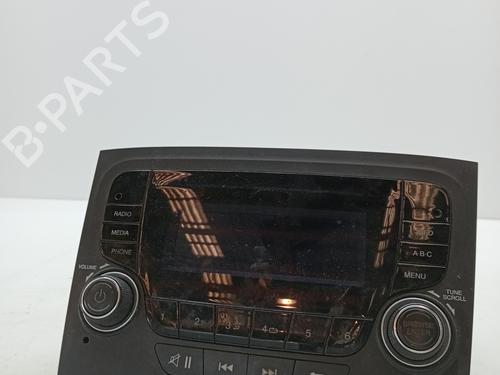 Used Display monitor FIAT DOBLO Cargo (263_) 1.3 D Multijet (263WXU1A, 263ZXU1A, 263WYB1A, 263ZYB1A) (95 hp) 23344326