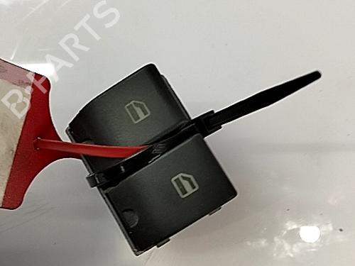 Used Right rear window switch VW POLO IV (9N_, 9A_) 1.4 16V (75 hp) 31062139