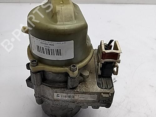 Used Steering pump DACIA DOKKER Box Body/MPV 1.5 dCi 75 / Blue dCi 75 (FEJW, FEAH) (75 hp) 31062152