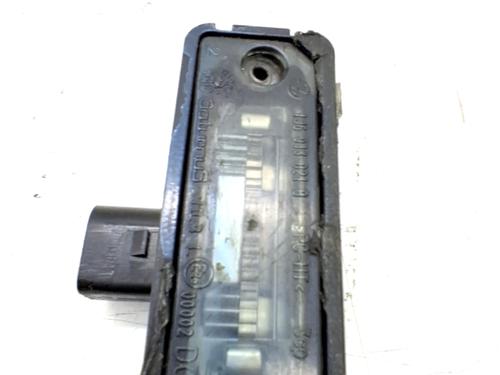 Éclairage de plaque d'immatriculation VW POLO IV (9N_, 9A_) 1.4 TDI (70 hp) 32105473