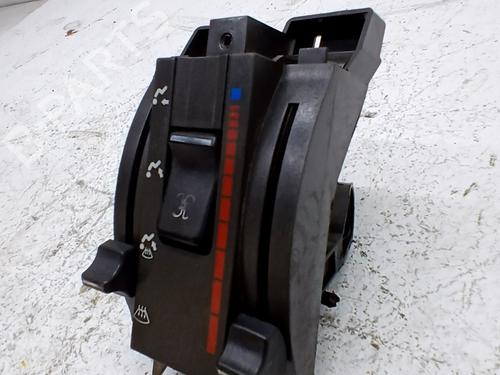 Used Climate control Climate control 39557874 39557874