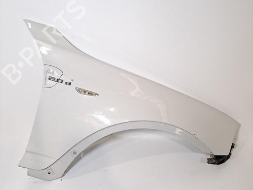 Used Right front fenders BMW X3 (E83) 2.0 sd (177 hp) 23369058