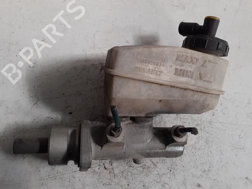 Used Brake master cylinder RENAULT MEGANE I Classic (LA0/1_) 1.6 e (LA0F, LA0S) (90 hp) 25459484