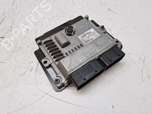 Used Engine control unit (ECU) PEUGEOT 5008 (0U_, 0E_) 2.0 HDi 150 / BlueHDi 150 (150 hp) 23974115