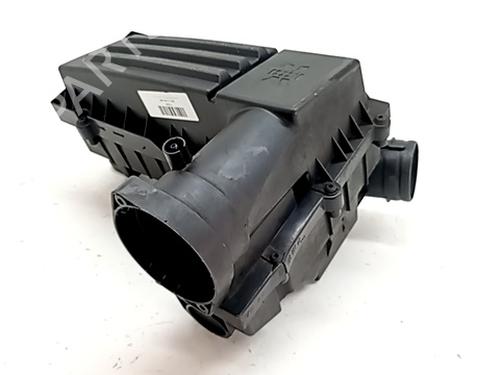 Used Air filter box VW TOURAN (1T1, 1T2) 2.0 TDI 16V (140 hp) 30920697