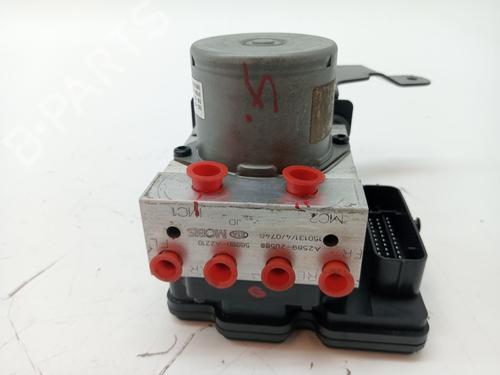 Used ABS pump KIA CEE'D (JD) 1.4 CVVT (100 hp) 23362087
