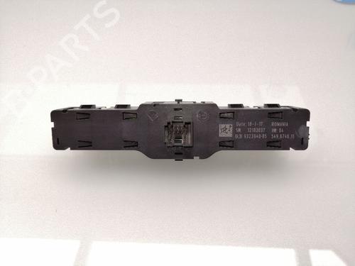 Switch BMW 2 Active Tourer (F45) 218 d | BP23385491I30 