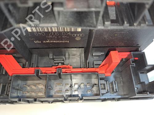 Fuse box VW GOLF V (1K1) 1.9 TDI | BP23282656E1 