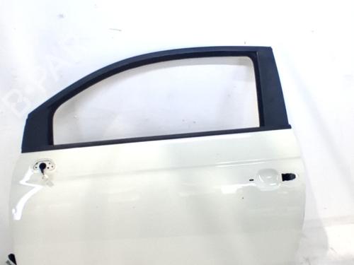 Used Left front door Left front door FIAT 500 (312_) 1.0 Mild Hybrid (312.AYD1B) (69 hp) 35807523 35807523