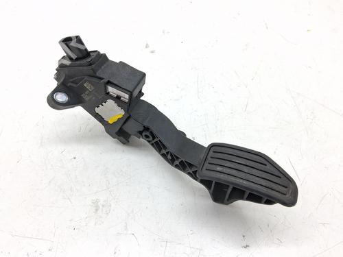Used Pedal TOYOTA YARIS (_P13_) 1.5 Hybrid (NHP130_, NHP130) (101 hp) 28956865