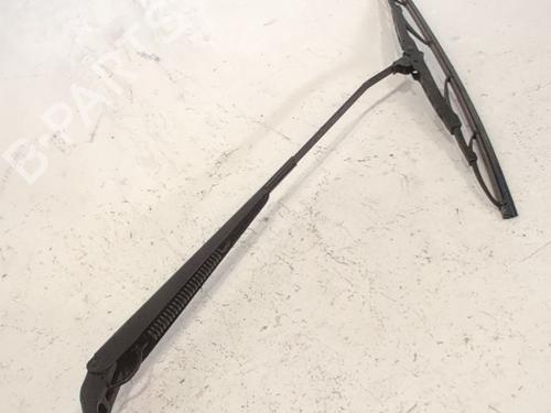 Used Front windshield wiper arm Front windshield wiper arm 37437497 37437497
