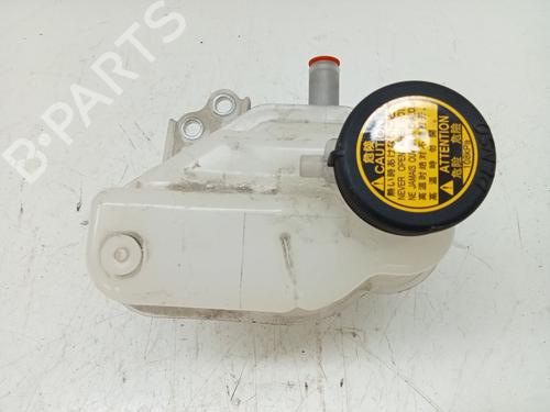 Expansion tank TOYOTA YARIS (_P13_) 1.5 Hybrid (NHP130_, NHP130) | BP28956829C120 