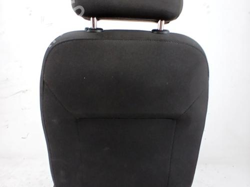 Left front seat AUDI A1 Sportback (8XA, 8XF) 1.2 TFSI | BP37687991C15 - Image 2