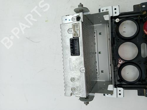 Radio SUZUKI GRAND VITARA II (JT, TE, TD) 1.9 DDiS All-wheel Drive (JT419, TD44, JB419WD, JB419XD,... | BP23354619E6 