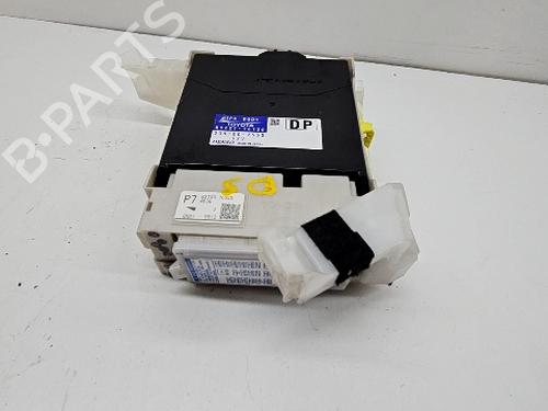 Used Electronic module LEXUS CT (ZWA10_) 200h (ZWA10_, ZWA10R) (136 hp) 30337253