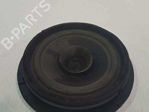 Used Speaker SUZUKI GRAND VITARA II (JT, TE, TD) 1.9 DDiS All-wheel Drive (JT419, TD44, JB419WD, JB419XD,... (129 hp) 26192671