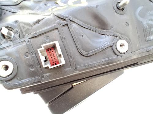 BP29991228C27 main image