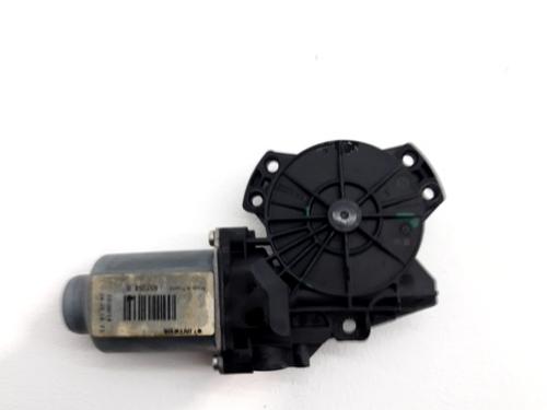 Used Right rear window motor HYUNDAI ix35 (LM, EL, ELH) 2.0 CRDi (136 hp) 31580231