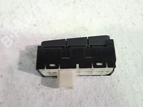 Switch TOYOTA YARIS (_P21_, _PA1_, _PH1_) 1.5 Hybrid (MXPH10, MXPH11) | BP25737343I30 