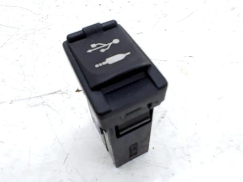 other-toyota-c-hr-_x1_-2016-33772517 main image