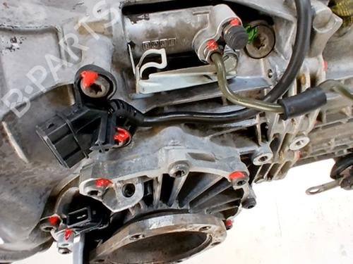 Skrzynia biegów AUDI 80 B4 Saloon (8C2) 2.0 E | BP30771918M3