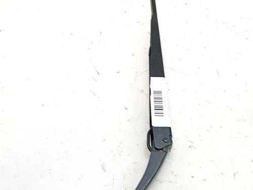 front-windshield-wiper-arm-opel-insignia-b-grand-sport-z18-2017-32285780 main image