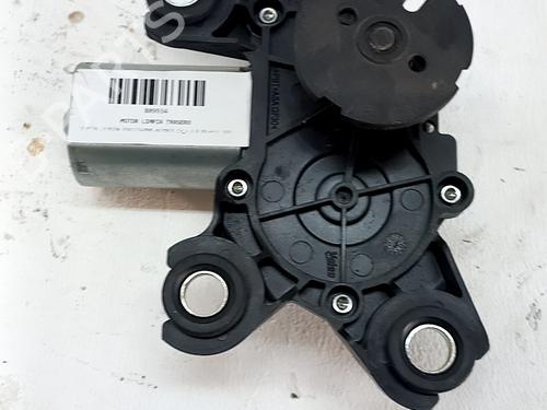 Used Rear wiper motor Rear wiper motor CITROËN SPACETOURER Bus (V_) 2.0 BlueHDi 180 (178 hp) 33761697 33761697